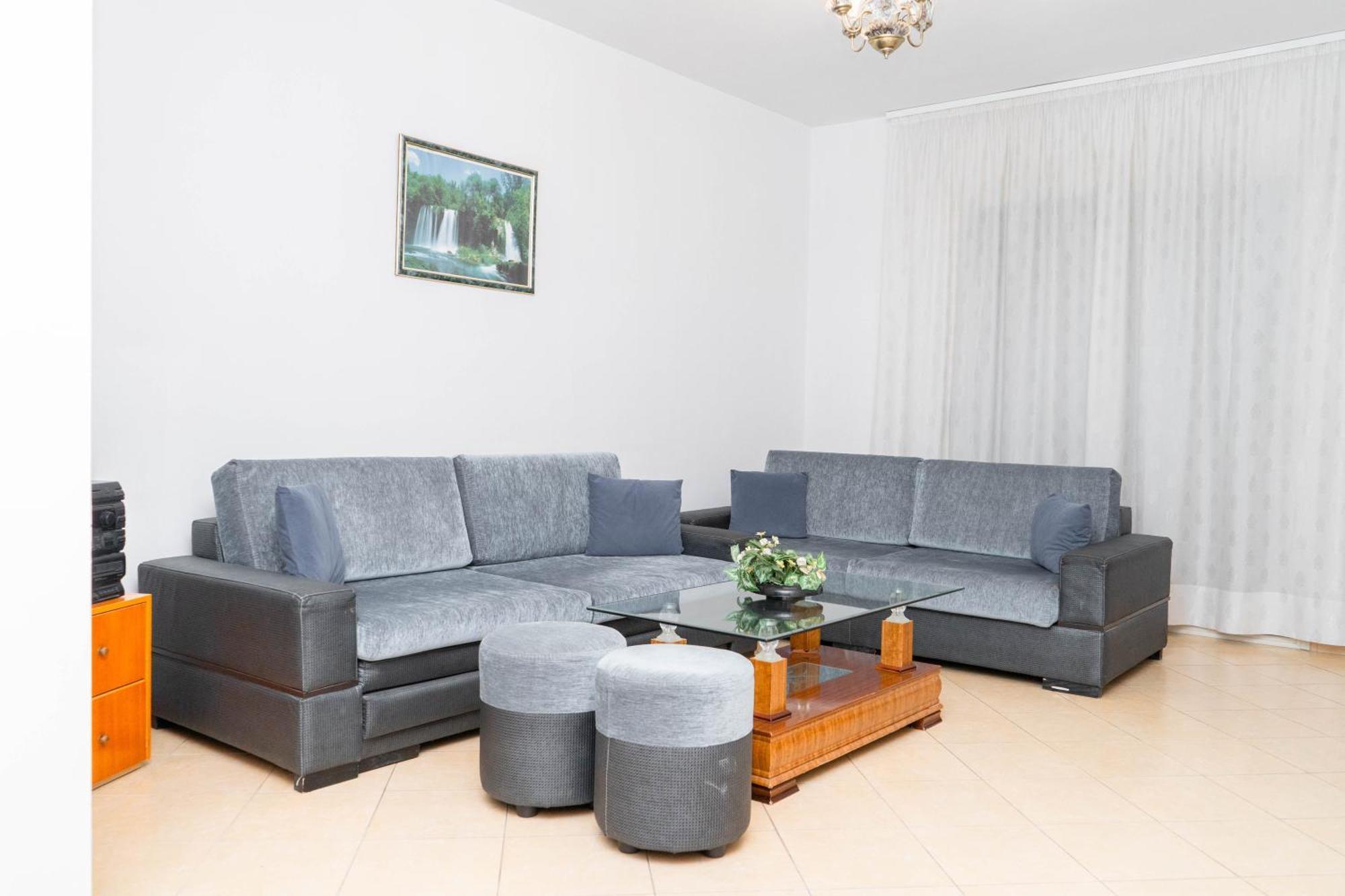 Vlora-skele Apartamento *